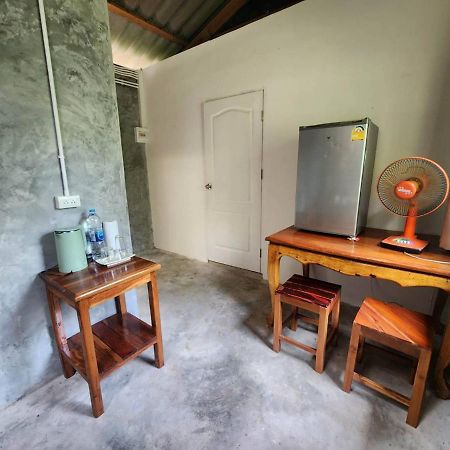 Lungpeiyk Homestay House Ban Bang Bao  المظهر الخارجي الصورة